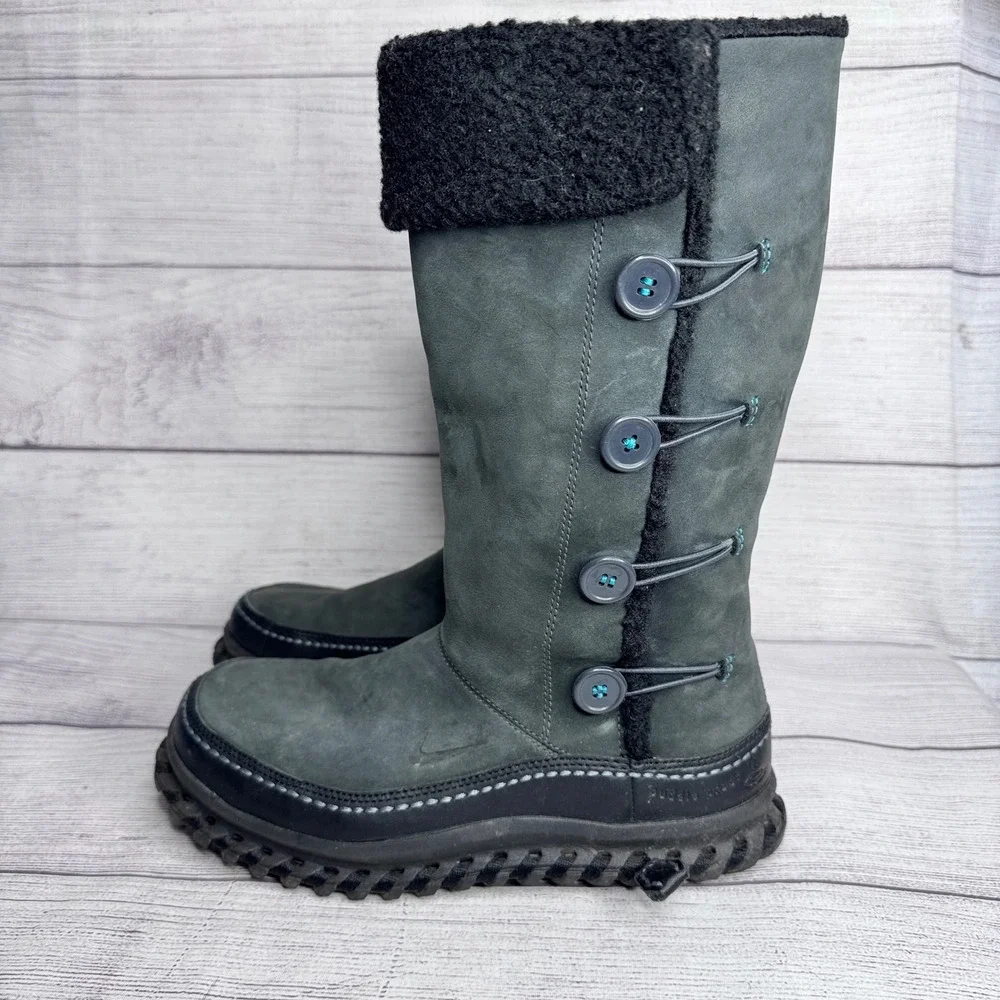 Nike Valenka 2 ACG Puddle Proof size 7 Winter Boots Grey Nubuck Shearling Lined‎